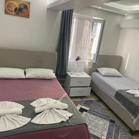 Amida Family Apart Istanbul Bagian luar foto