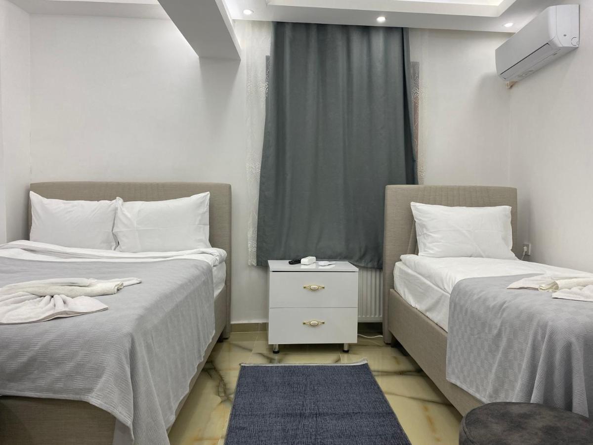 Amida Family Apart Istanbul Bagian luar foto